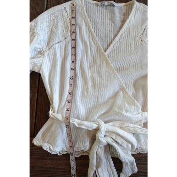 Zara Womens Top XS White Embroidered Wrap Shirt Crochet Boho Cotton Eyelet - Picture 8 of 10